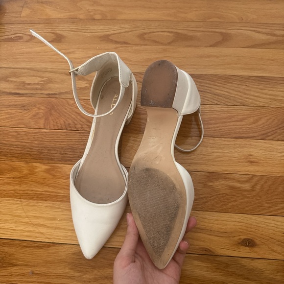 Aldo white pointed closed toe block heels - Picture 2 of 4